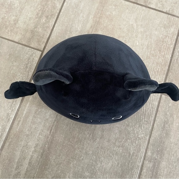 Squishmallows Emily the Bat Black - Picture 5 of 11